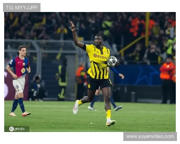 吉拉西携手阿德耶米闪击全场 速度成多特蒙德取胜关键 吉拉西携手阿德耶米闪击全场 速度成多特蒙德取胜关键