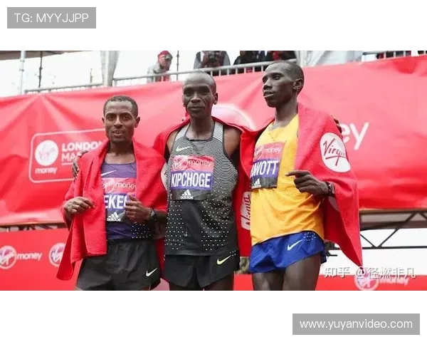 基普鲁托0.16秒险胜穆蒂索,创纽约马拉松最小夺冠差距 基普鲁托0.16秒险胜穆蒂索,创纽约马拉松最小夺冠差距