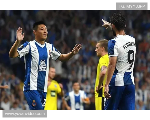 布拉托维奇第71分钟替补登场,朗斯试图加强进攻 布拉托维奇第71分钟替补登场,朗斯试图加强进攻